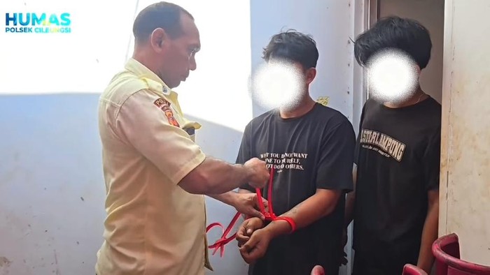 polisi-menggerebek-sebuah-ruko-yang-diduga-menjadi-lokasi-pengoplosan-lpg-di-desa-cileungsi-kidul-kecamatan-cileungsi-kabupate-1784969963503_169