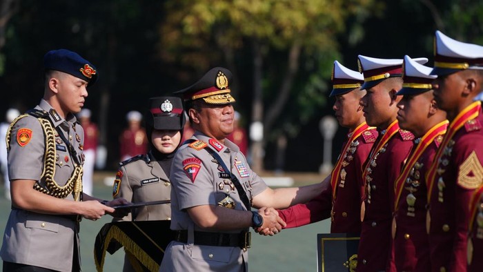 polri-menyiapkan-para-calon-perwira-remaja-capaja-polri-untuk-melek-perkembangan-teknologi-1783658469627_169