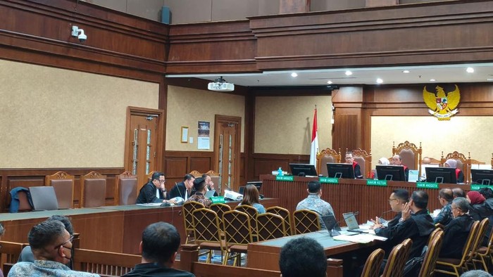 sidang-lanjutan-kasus-suap-3-pejabat-bea-cukai-di-pengadilan-tipikor-jakpus-kurniawandetikcom-1784004900361_169