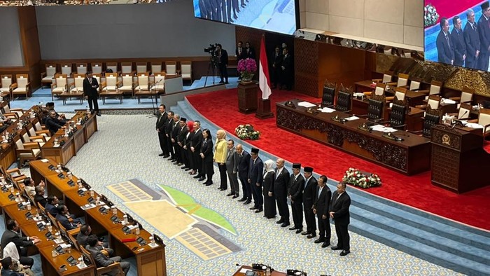 dpr-setujui-11-nama-calon-hakim-agung-terpilih-anggidetikcom-1787029423914_169