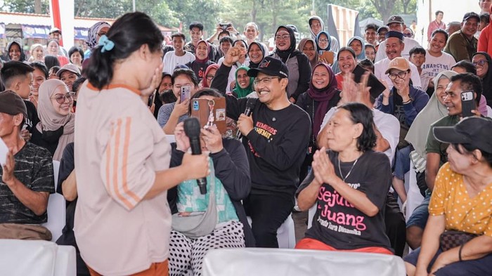 gus-ipul-hadiri-jamuan-rakyat-di-kalijodo-1787064806337_169