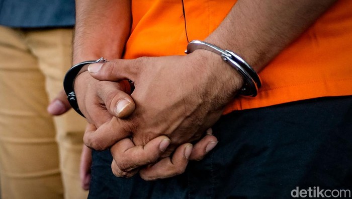 Ditangkap Polisi, Jukir Liar di Tambora Paksa Pemotor Bayar Parkir Rp 5.000