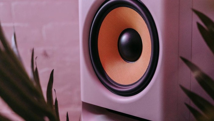 Warga Depok Resah Tetangga Setel Musik hingga Malam, Polisi Turun Tangan