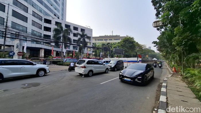 Kebakaran di Gedung Bapenda DKI Padam, Lalin Kembali Dibuka