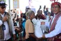 Kepala Bapanas & Dirut BULOG Turun Langsung Serahkan Bantuan Pangan di Alor