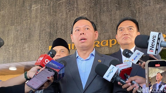 ketua-dpd-ri-sultan-bachtiar-najamudin-1786623171625_169