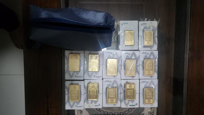 Penampakan LM 1,3 Kg yang Disita KPK Hasil Geledah Rumah Pemeriksa Pajak