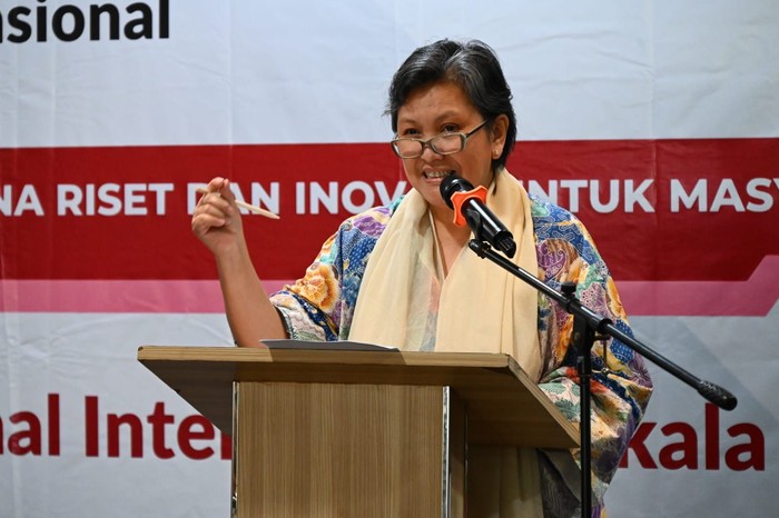 lestari-moerdijat-1785500283118