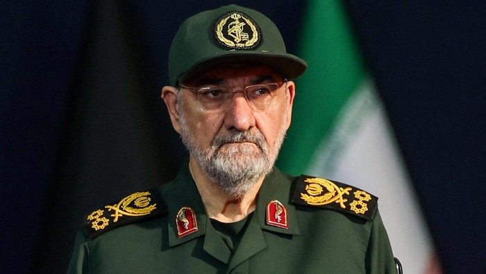 Iran Angkat Eks Komandan Garda Revolusi Jadi Bos Badan Keamanan Tertinggi