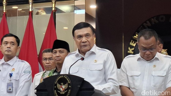Pemerintah Waspadai Karhutla di 6 Provinsi, Siagakan 43 Helikopter