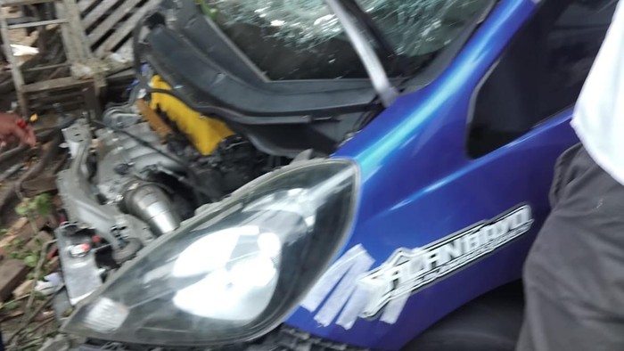 detik Mobil Drag Race Tabrak Penonton di Sulut Hingga 8 Orang Tewas