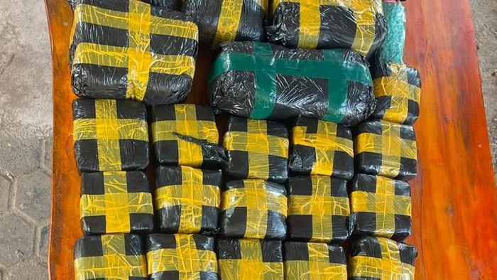 Polres Bengkalis Gagalkan Penyelundupan 28,9 Kg Sabu, 4 Kurir Dibekuk