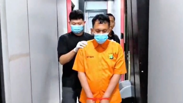 Polisi Sebut Saepul Pemutilasi Pria di Depok Gabung 5 Grup LGBT di Medsos