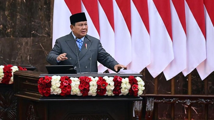 Prabowo Perintahkan Jajaran Pemerintah Gerak Cepat Tangani Dampak Gempa NTT
