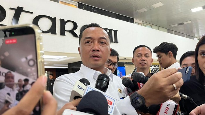 Pemerintah Serahkan Surpres Terkait Calon Duta Besar ke DPR