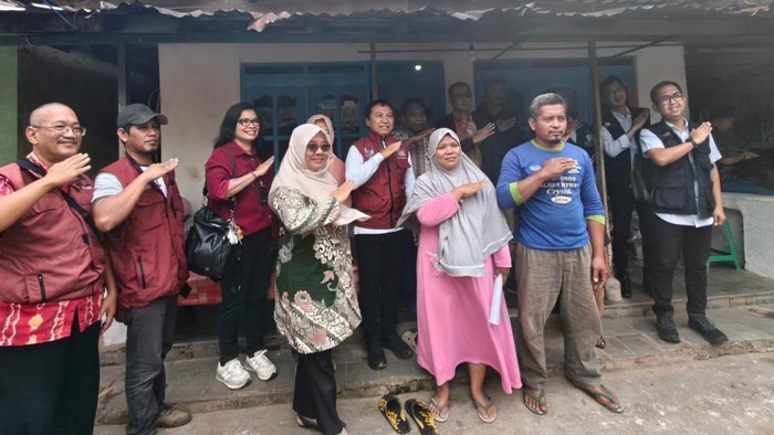 program-bedah-rumah-ortu-siswa-sekolah-rakyat-mulai-berjalan-di-madura-1786263282323_169