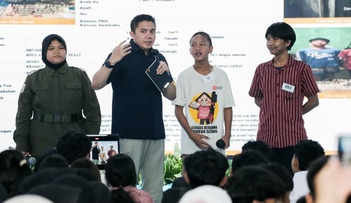 Seskab Dorong Anak Putus Sekolah Berani Bermimpi Besar di Sekolah Rakyat
