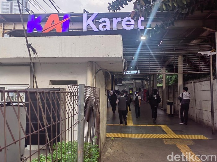 stasiun-karet-2_43