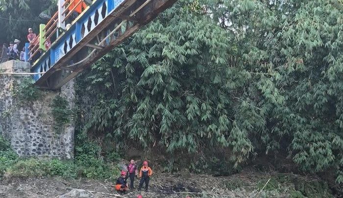 Jembatan TKP ASN Jatuh di Sungai Cisadane Cuma Bisa Dilintasi Satu Motor