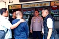 Viral DC Gebuk Warga Bekasi Pakai Kursi Besi, Polisi Turun Tangan