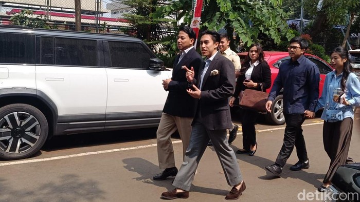 Bigmo Hadiri Pemeriksaan di Polda Metro soal Konten Promo Vape Ajak Anak