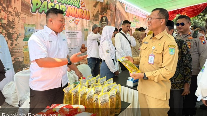 bantu-daya-beli-warga-pemkab-pasuruan-gelar-pasar-murah-selama-3-hari-1788840465062_169
