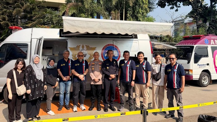 bea-cukai-dan-polisi-gelar-baksos-di-tanjung-priok-1788632905648_169