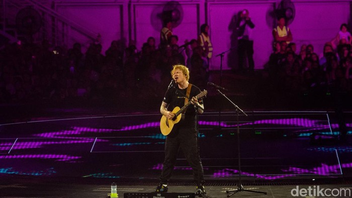 ed-sheeran-sukses-hentak-jakarta-5_169
