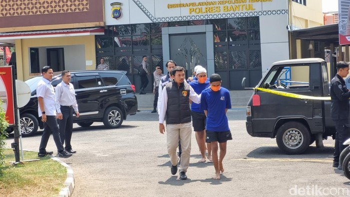 jumpa-pers-kasus-pengeroyokan-munil-1788153756852_169