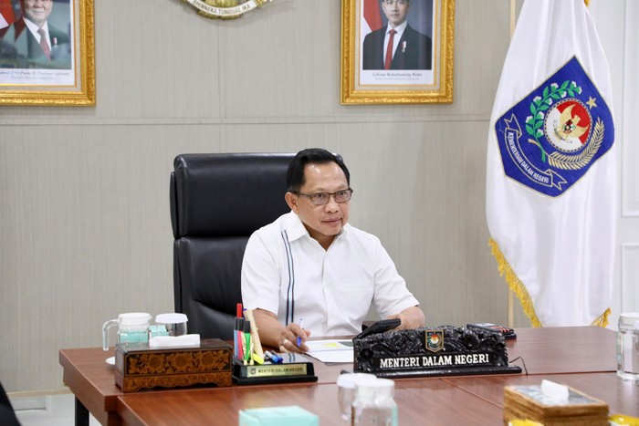 menteri-dalam-negeri-mendagri-muhammad-tito-karnavian-1788700518360