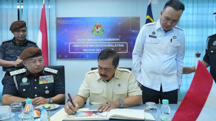 menteri-imipas-agus-andrianto-perkuat-kerja-sama-imigrasi-indonesia-malaysia-1788642549966_169