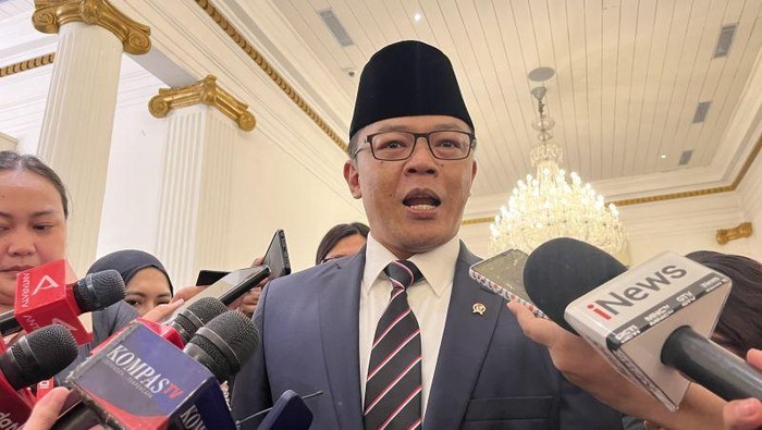menteri-luar-negeri-ri-sugiono-ditemui-seusai-melakukan-pertemuan-bilateral-dengan-menlu-madagaskar-alice-ndiaye-di-kompleks-k-1780544519446_169