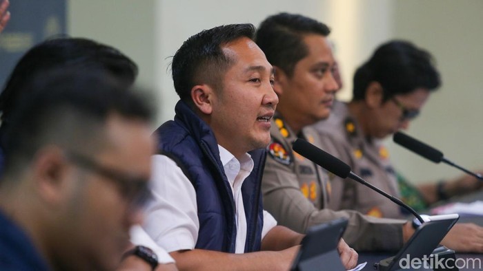 polisi-ungkap-penyebab-kematian-sutrimo-disebut-karena-penyakit-jantung-1790762353458_169