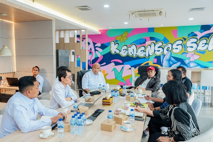 wakil-menteri-sosial-wamensos-agus-jabo-priyono-1788953676724